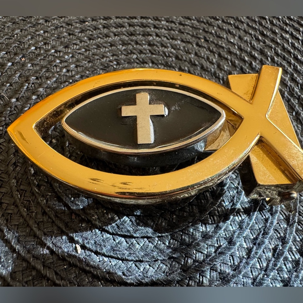 Brass Colored Fish Symbol Belt Buckle